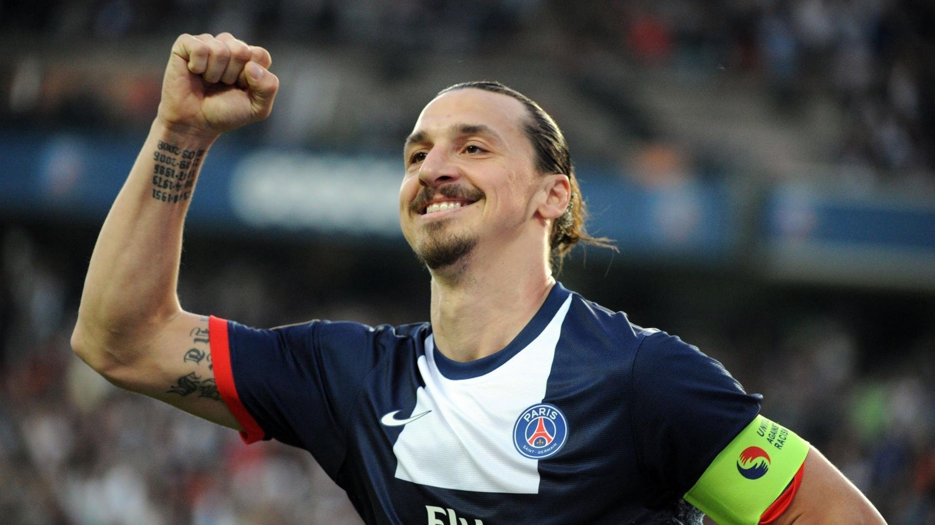 欧冠淘汰赛：天王巨星豪门“对决”，谁能晋级？